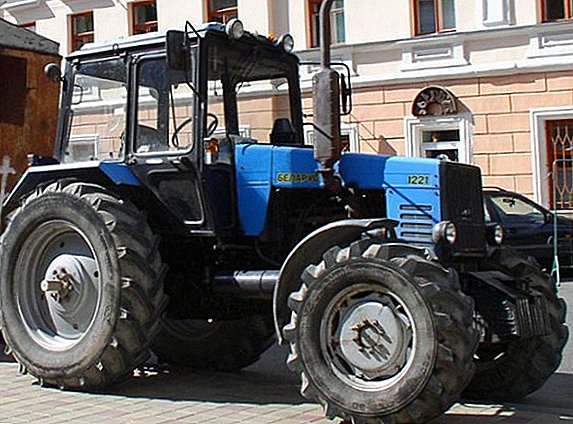 Traktoriaus aprašymas ir techninės charakteristikos Baltarusija MTZ 1221