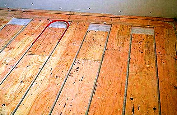 How to independently make a wooden floor warm