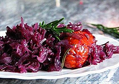 And a side dish for meat, and a tasty independent dish - stewed red cabbage in Czech style