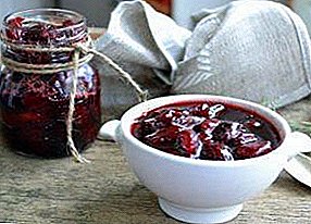 Cooking delicious dogwood jam